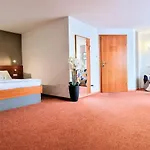 - Kärntnerhof Gasthof Faak am See